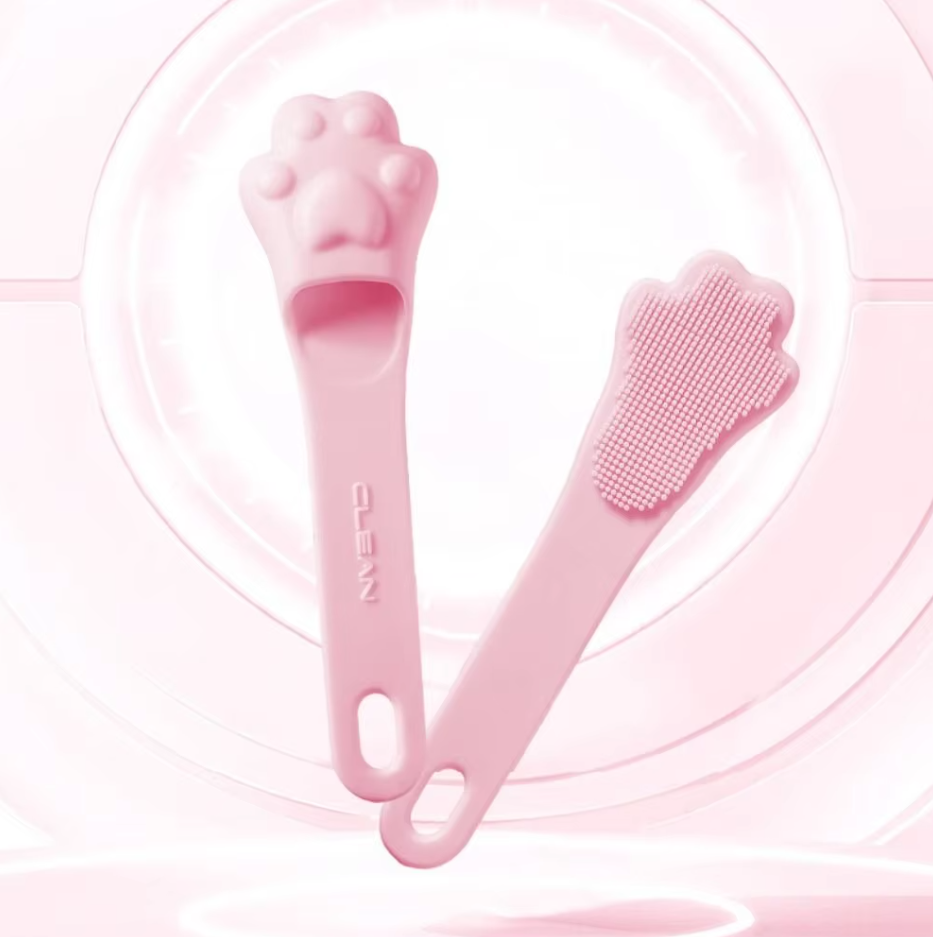 Tongue Scraper For Dogs - Grooming Aid In The Shape Of A Paw For Dental Care