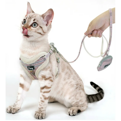 Cosy Dog Harness In Chequered Pattern With Lead - With Practical Dog Bag For Walks