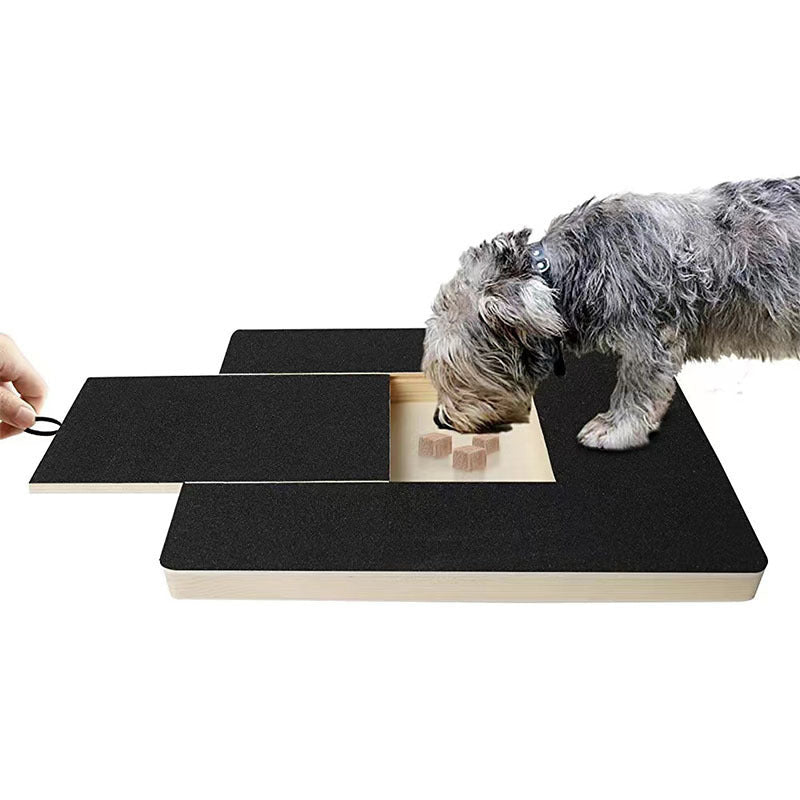 Dog Treat Play Plate For Shortening Claws