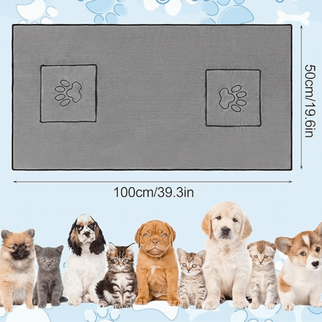 Microfibre Towel for Pets with Integrated Handbags