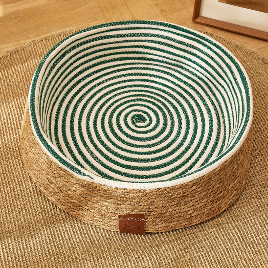Hand-woven Rattan Cat Scratching Bed